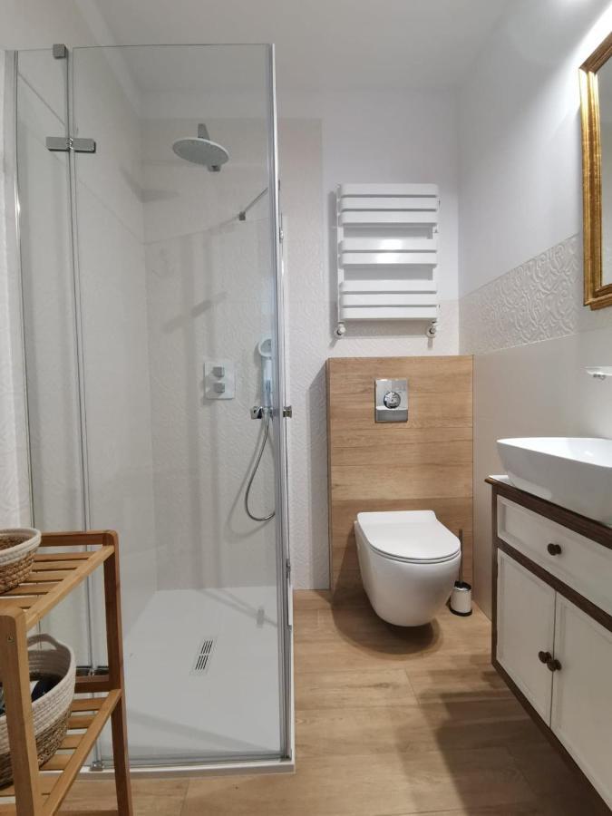 Przytulny Apartament W Centrum Kupiecka-Drzewna Zielona Góra Esterno foto